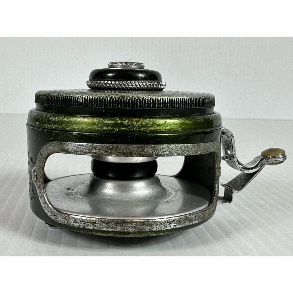 Vintage Shakespeare Silent Tru-Art Automatic # 1835 Model  HN Fly Fishing‎ Reel